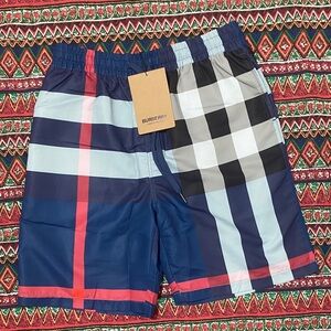 Burberry Classic Plaid Shorts,Size S
